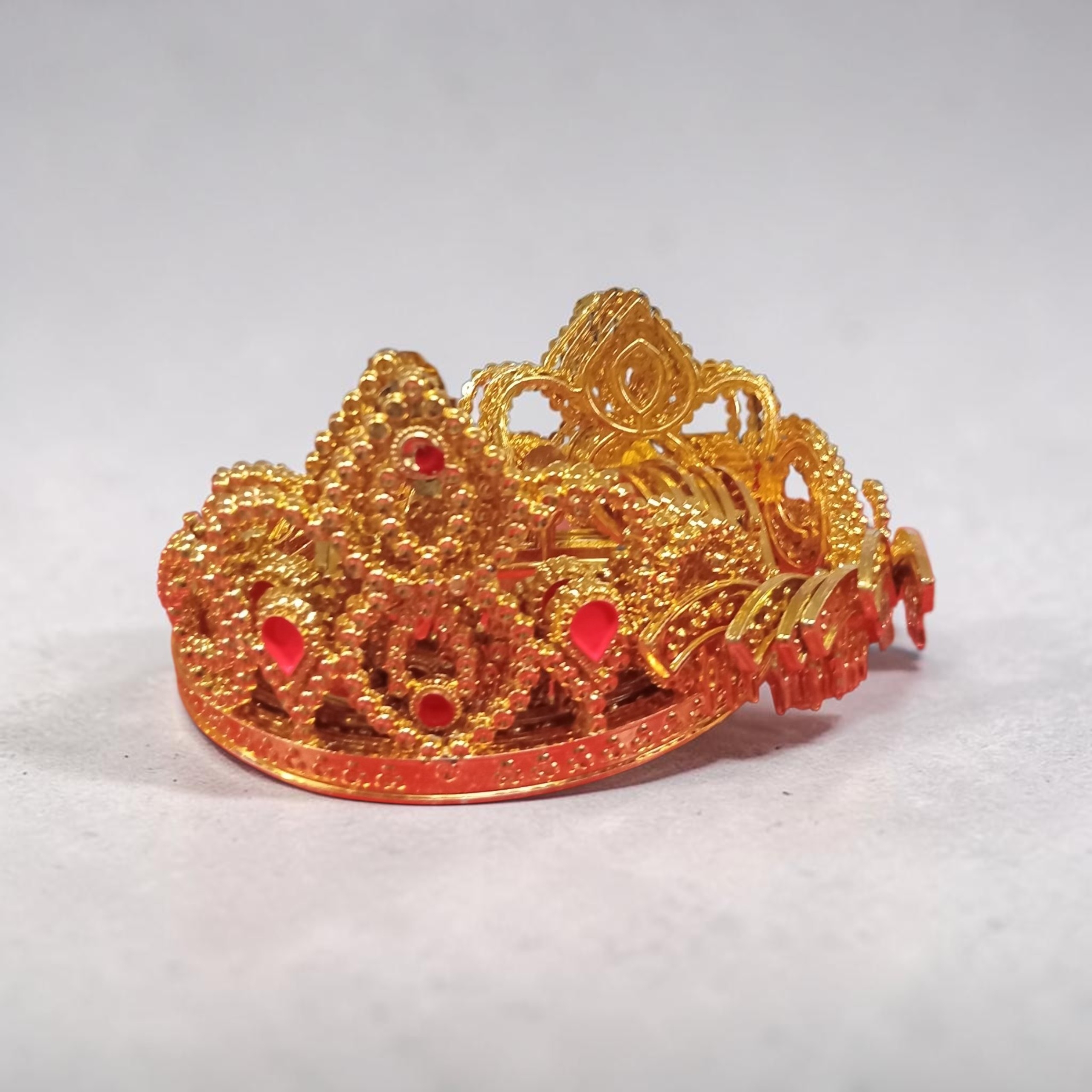 GOLDEN CROWN